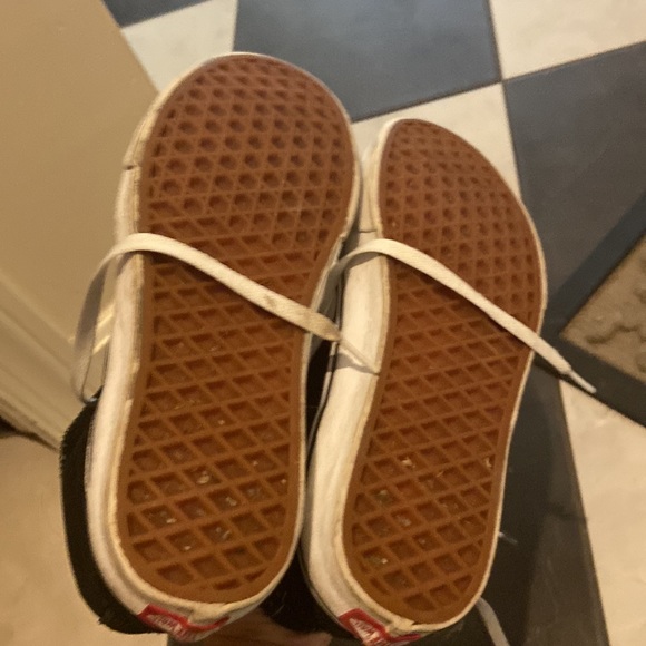 Vans high top sneakers - Picture 4 of 5